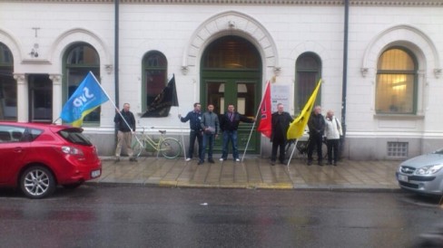 Manifestation du SvP aux martyrs de l'Aube dorée.