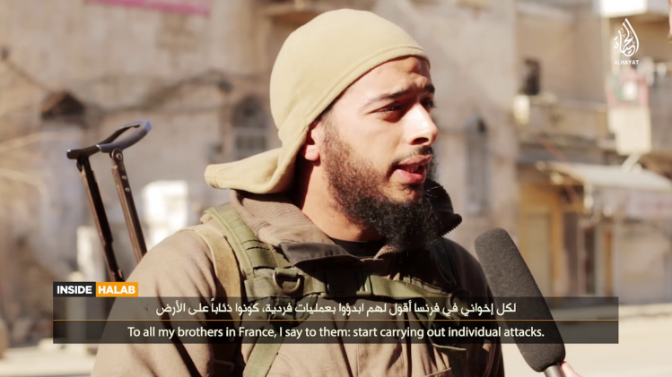 Salim Benghalem, dans une vidéo de l'État islamique diffusée en février dernier.
