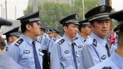 Italie_policiers_chinois